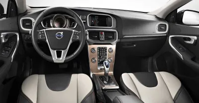 V40 Cross Country